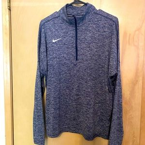 DRI FIT NIKE SWEATER